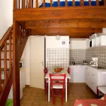 Du Soleil فندق