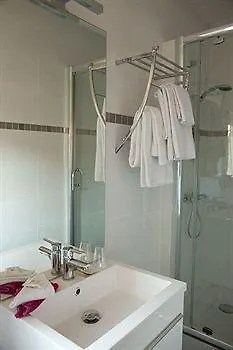 Du Soleil فندق 3*