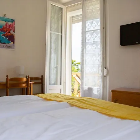 فندق Du Soleil Saint-Raphaël